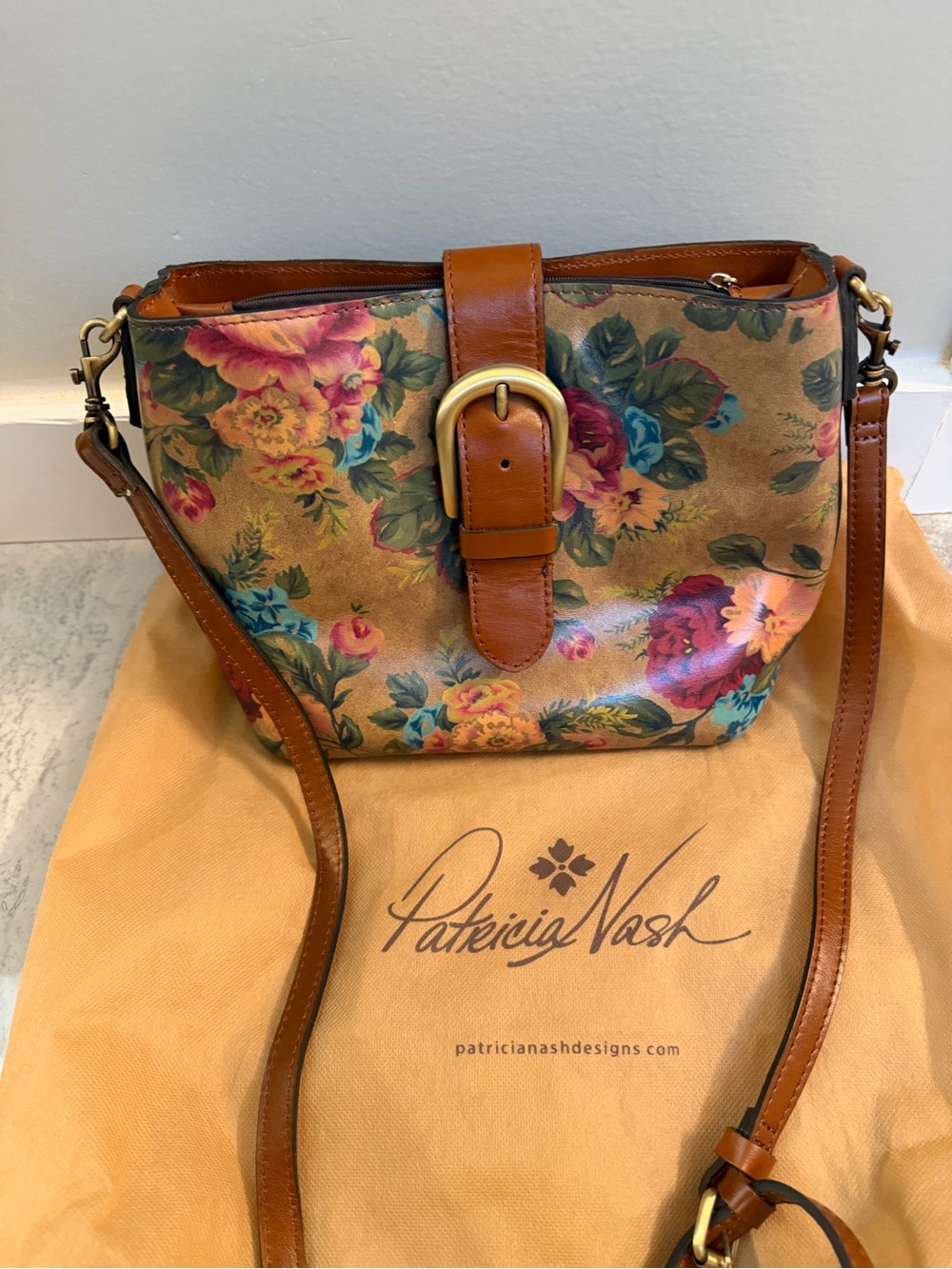Patricia Nash Floral Tan and Multi-Color Crossbody with Leather Trim